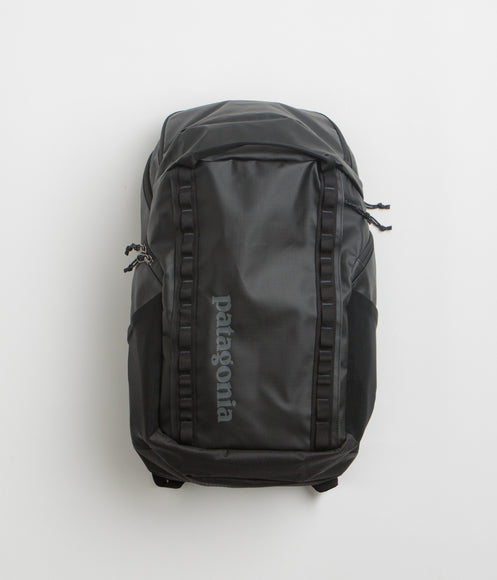 Patagonia Black Hole Backpack 32L - Black / Black
