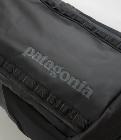 Patagonia Black Hole Backpack 32L - Black / Black