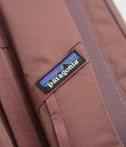 Patagonia Black Hole Backpack 32L - Dulse Mauve - Order by 3pm for Free  Next Day Delivery