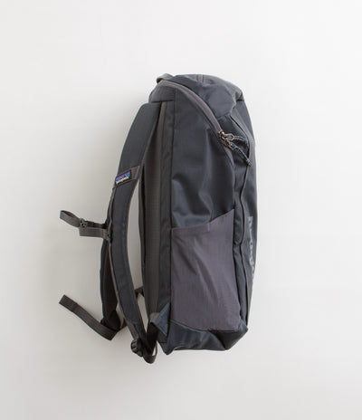 Patagonia Black Hole Backpack 32L in Smolder Blue