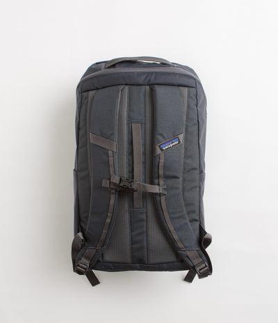 Patagonia Black Hole Backpack 32L in Smolder Blue