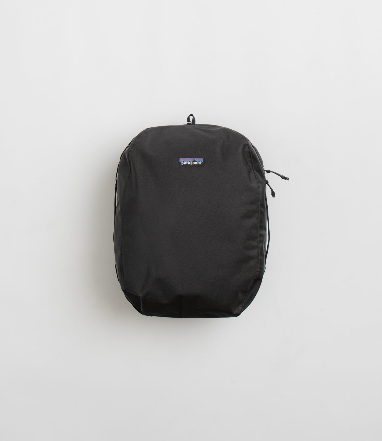 Patagonia Black Hole Cube 14L - Black Patagonia Black Hole Cube 14L - Black