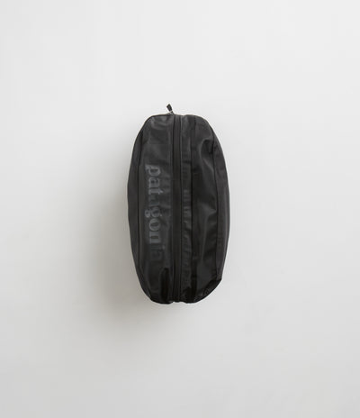 Patagonia Black Hole Cube 14L in Black