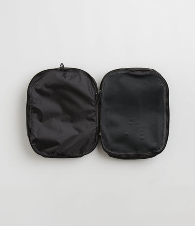 Patagonia Black Hole Cube 14L in Black