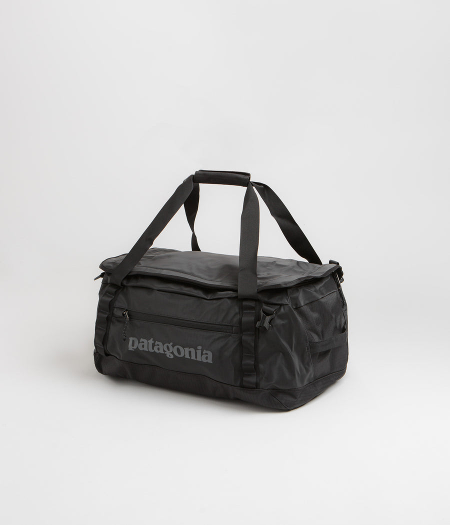 Patagonia Black Hole Duffel Bag 40L in Black