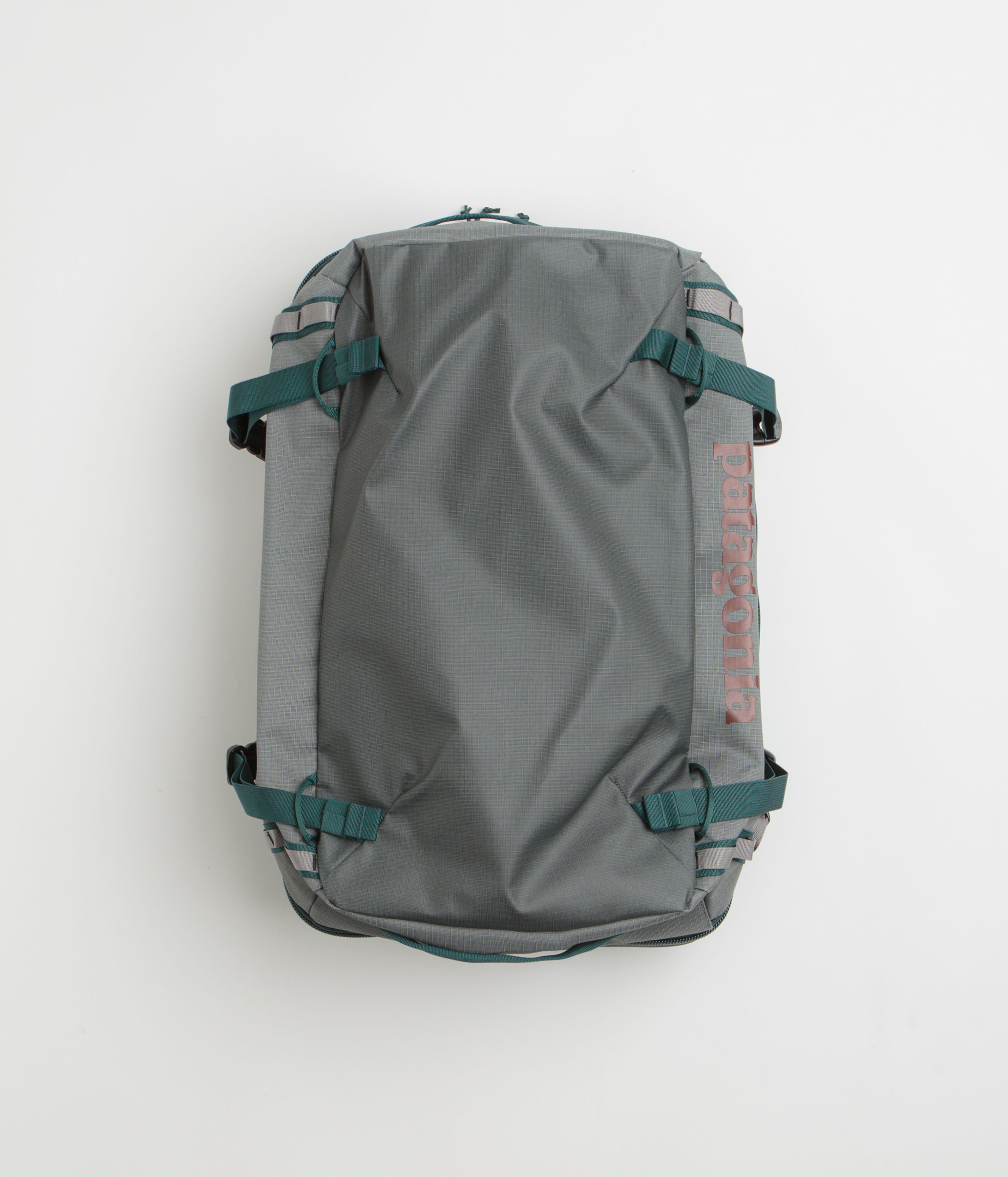 Patagonia Black Hole MLC Bag in Noble Grey