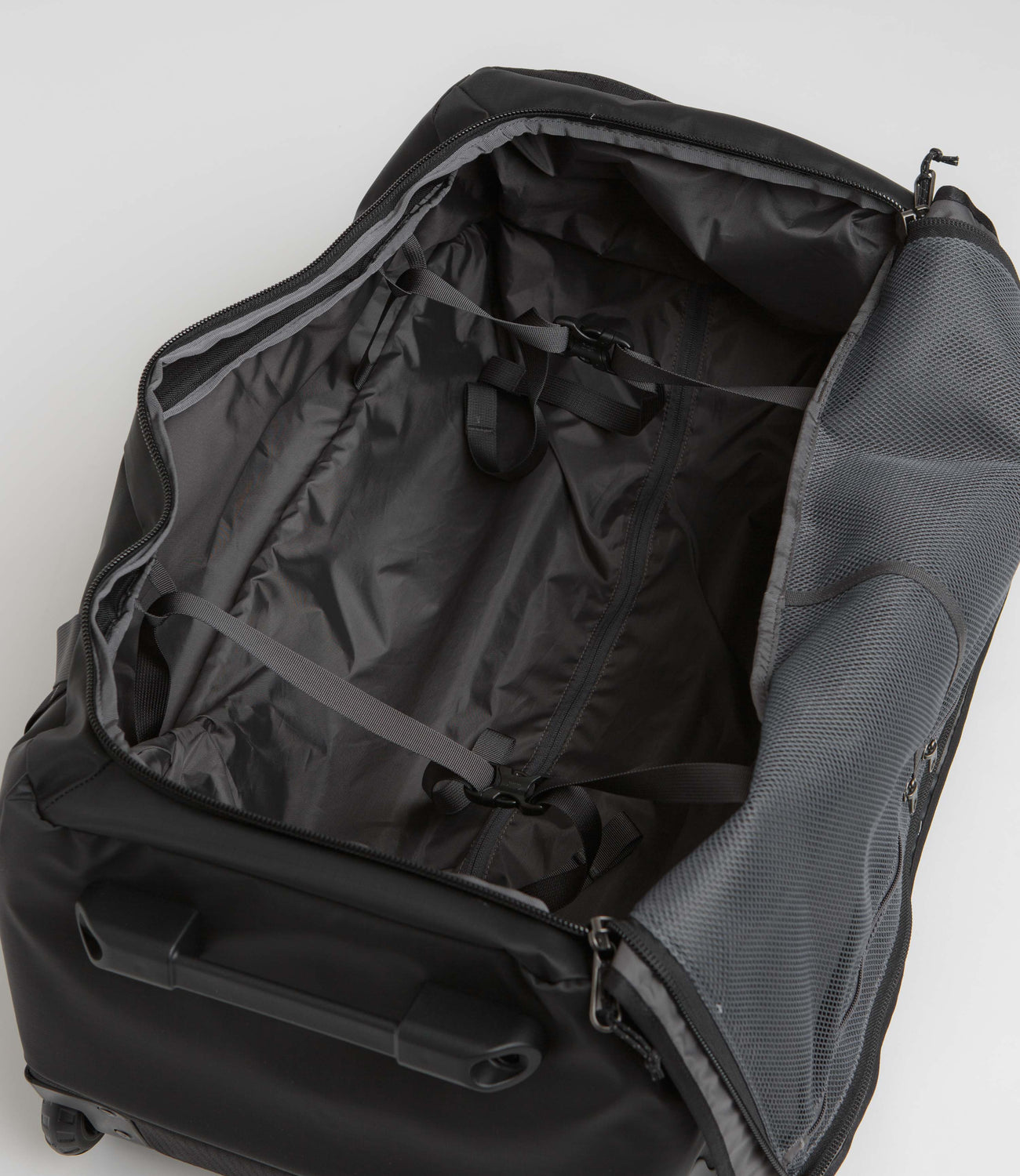 Patagonia black hole 70l wheeled duffel store