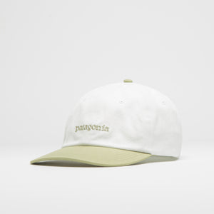 Text Logo: Birch White / Gumtree Green
