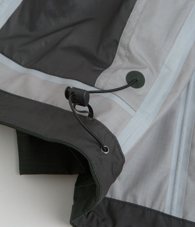 Patagonia Granite Crest Rain Jacket in Old Growth Green