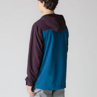 Patagonia Isthmus Anorak in Lagom Blue thumbnail