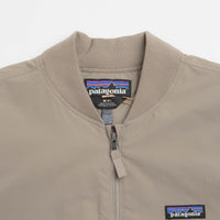 Patagonia Isthmus Deck Jacket in Seabird Grey thumbnail