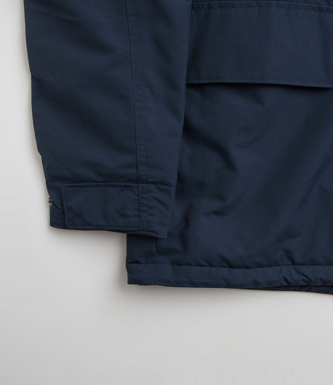 Patagonia Isthmus Parka - New Navy | flatspot