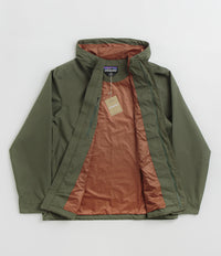 patagonia-jackson-glacier-rain