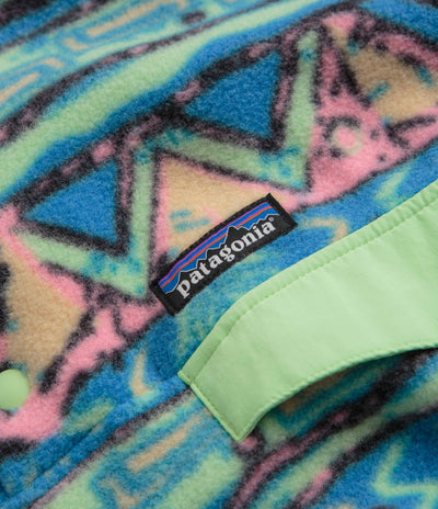 Patagonia Lightweight Synchilla Snap-T Fleece in High Hopes Geo: Salamander Green