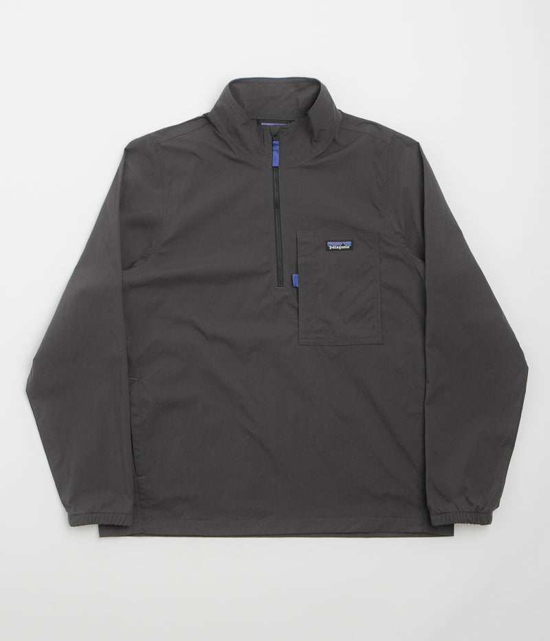 Patagonia Outdoor Everyday Marsupial Jacket in Ink Black