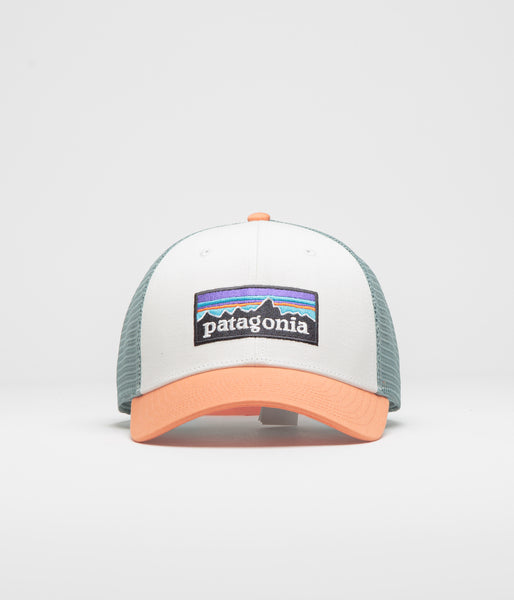 Patagonia P-6 Logo LoPro Trucker Cap - White / Peach Sherbet  display picture 1