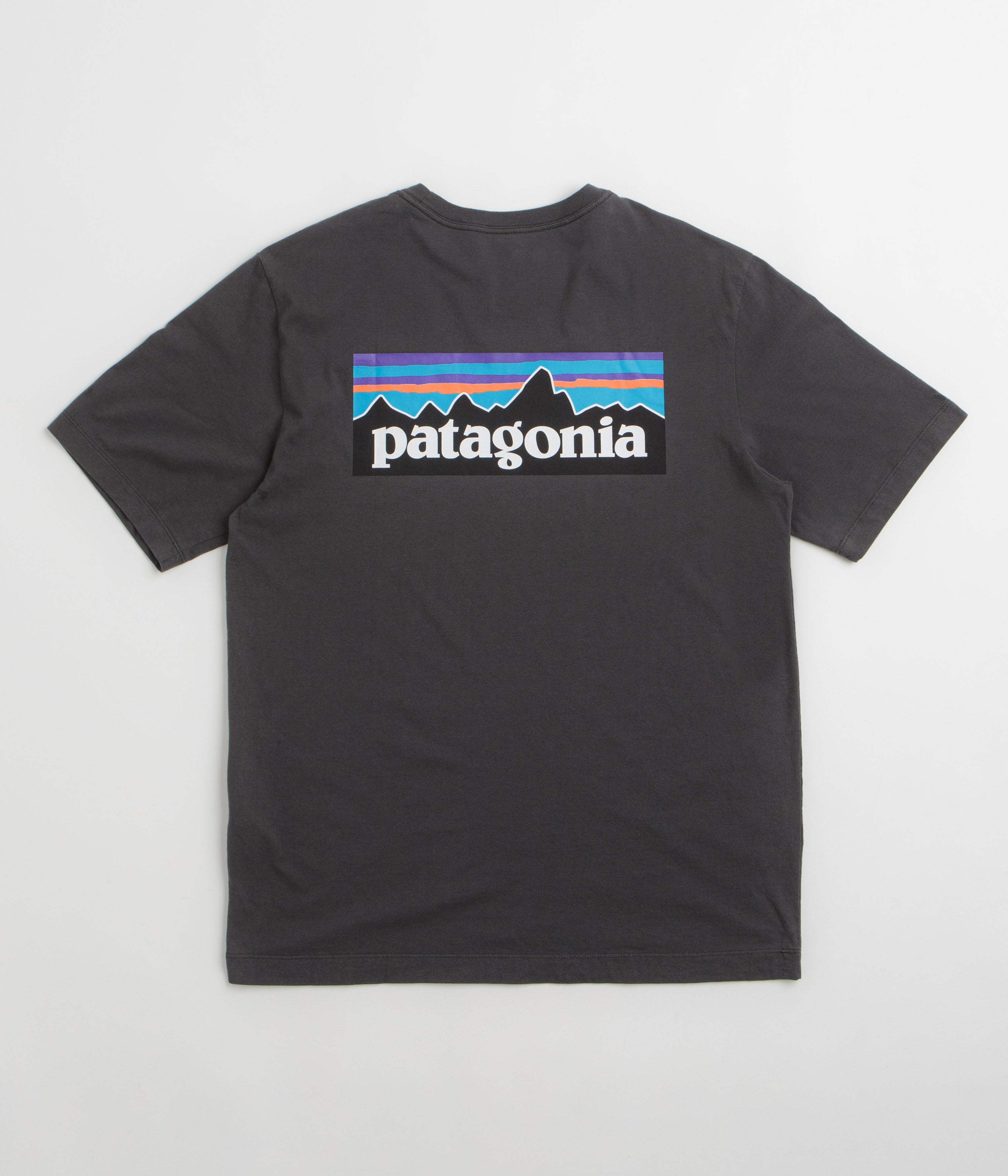 Patagonia P-6 Logo T-Shirt in Ink Black