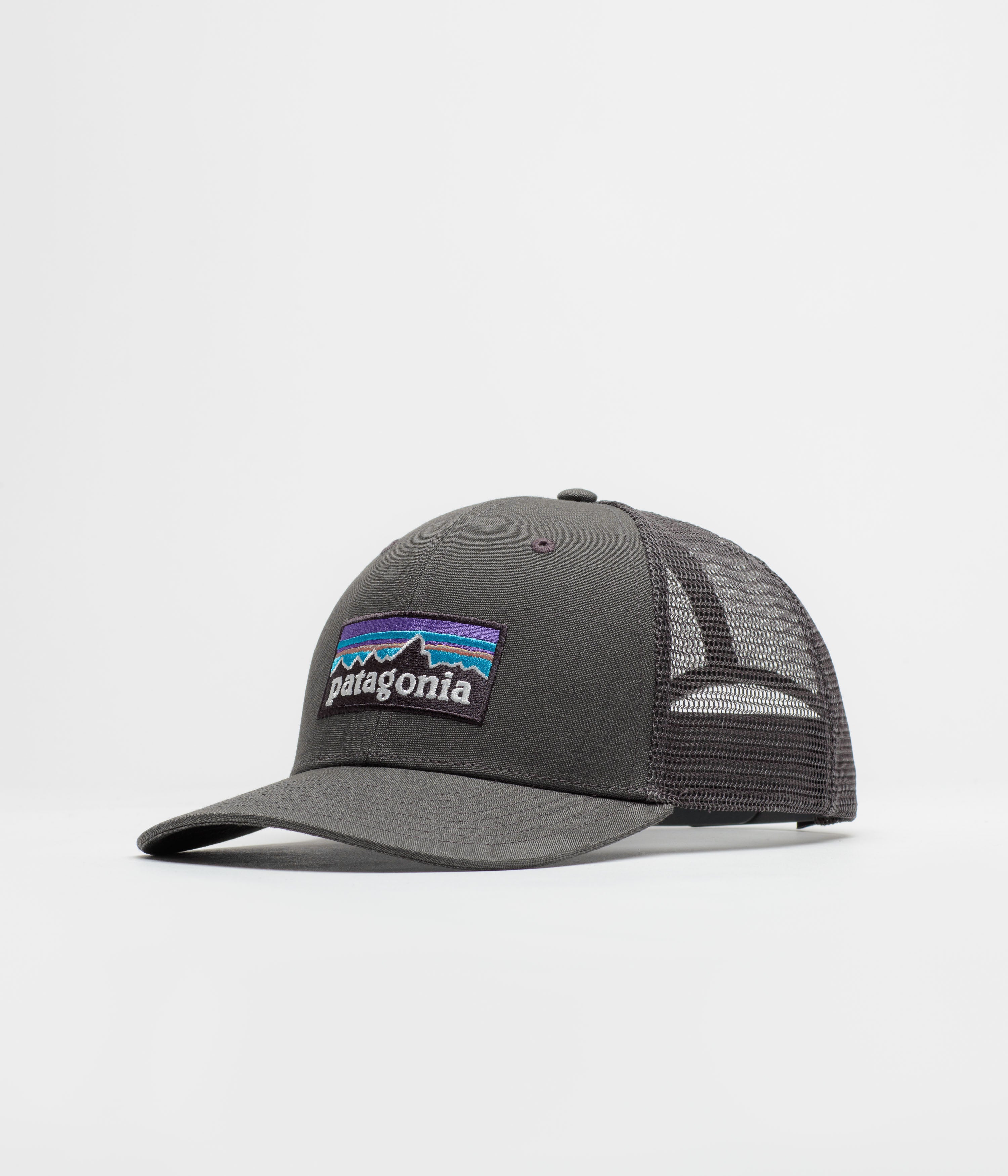 Patagonia P-6 Logo Trucker Cap - Forge Grey