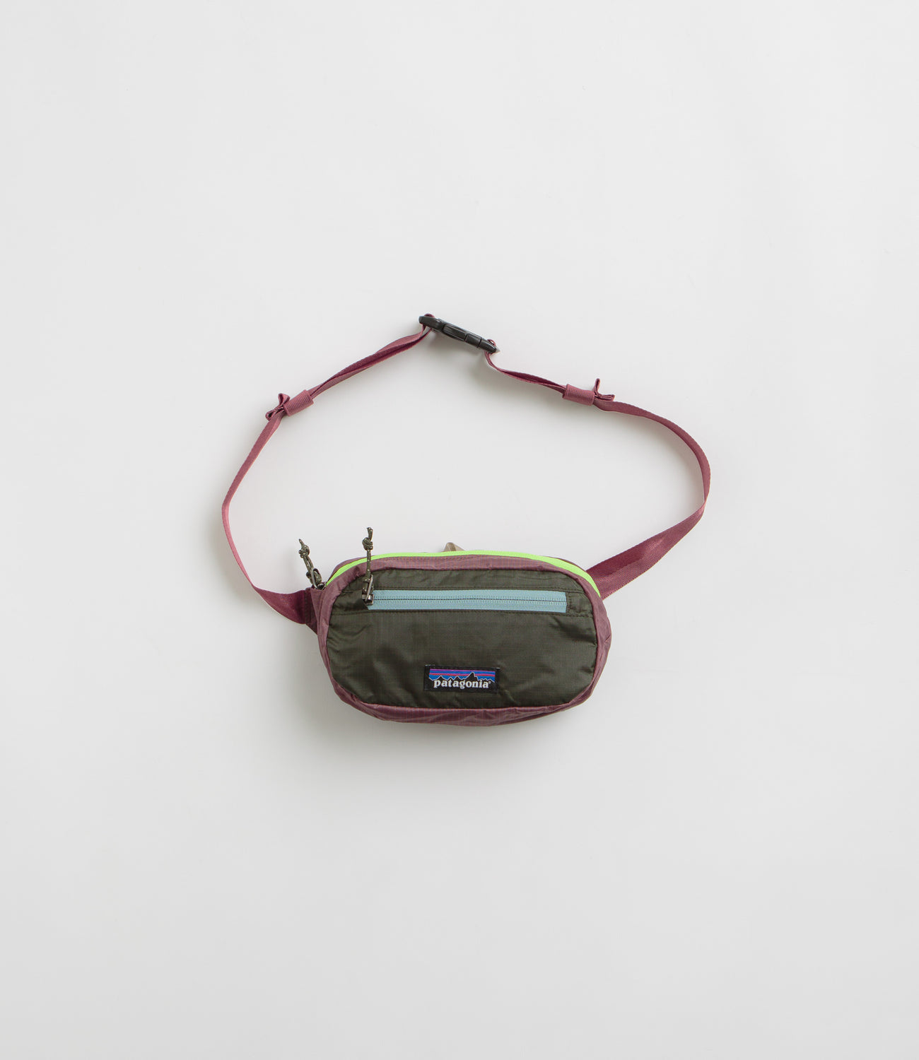 patagonia ultralight black hole mini hip pack obsidian plum Patagonia Ultralight Black Hole Mini Hip Pack - Patchwork: Pine Needle