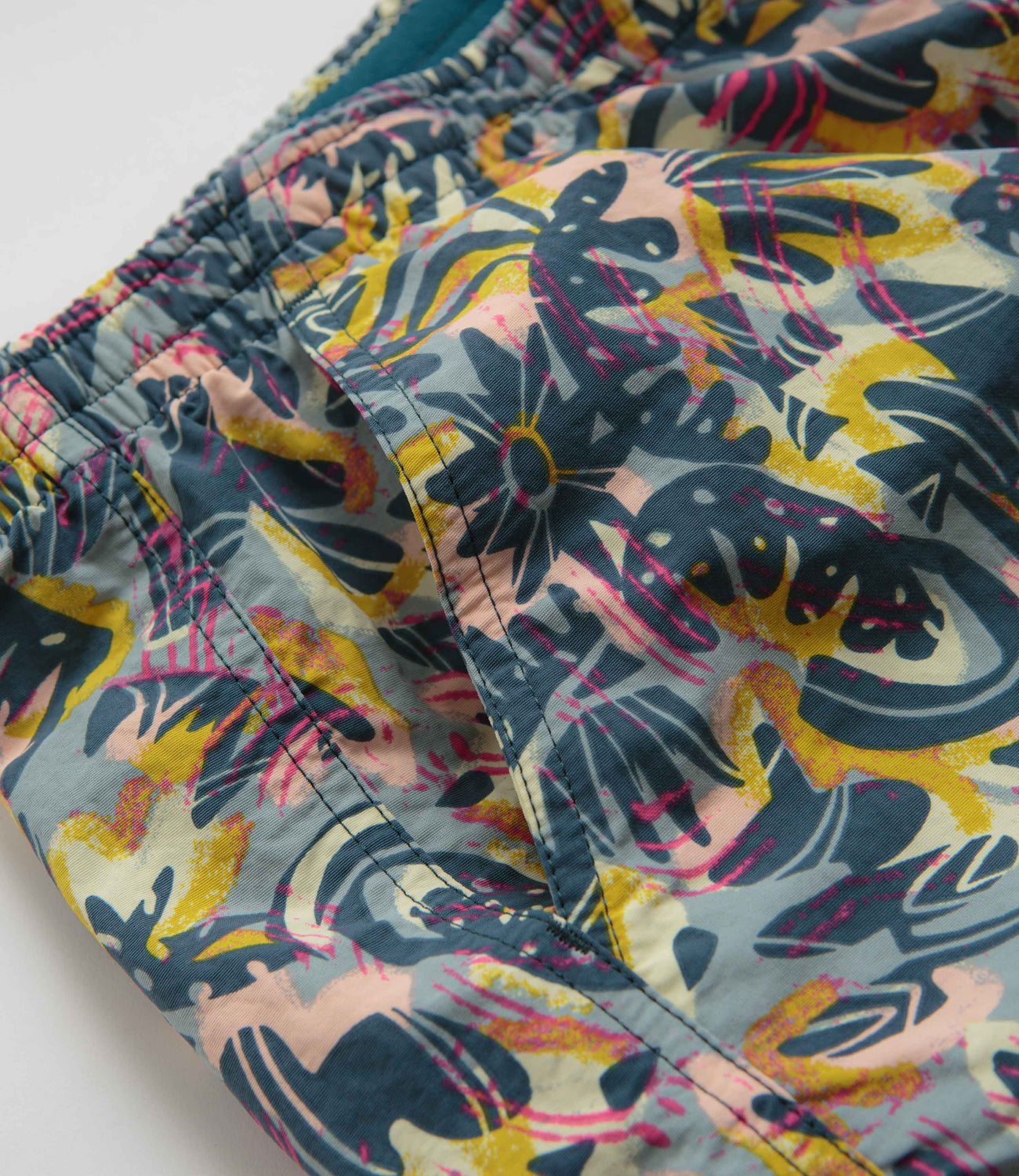 レア廃盤カラー patagonia Baggies Shorts 2016モデル Patagonia M's Baggies Shorts – 5 – Redtail Rust | real surf shop