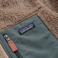Patagonia Womens Classic Retro-X Jacket - Pampas Tan / Nouveau Green thumbnail