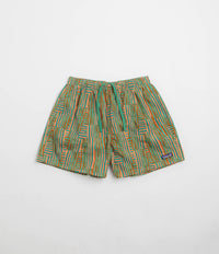 Patagonia Womens Funhoggers Shorts in Quilty Fitz: Heartleaf Green