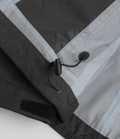Patagonia Womens Granite Crest Rain Jacket in Black