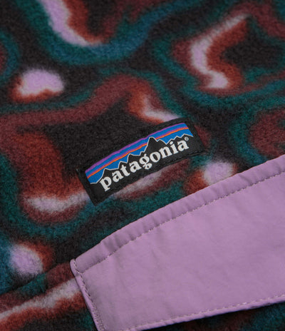 Patagonia Womens Lightweight Synchilla Snap-T Fleece in Soft Spirea: Dried Vanilla