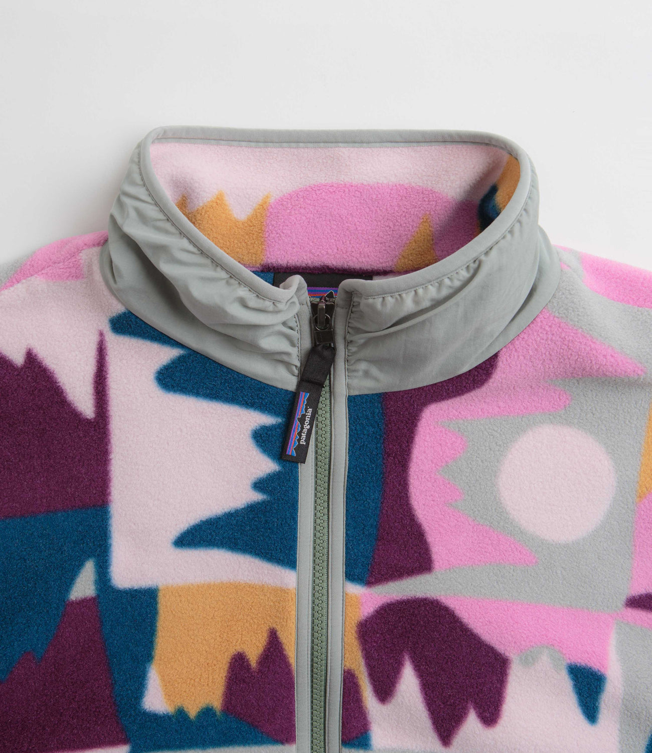 Patagonia pink 2025 and blue fleece