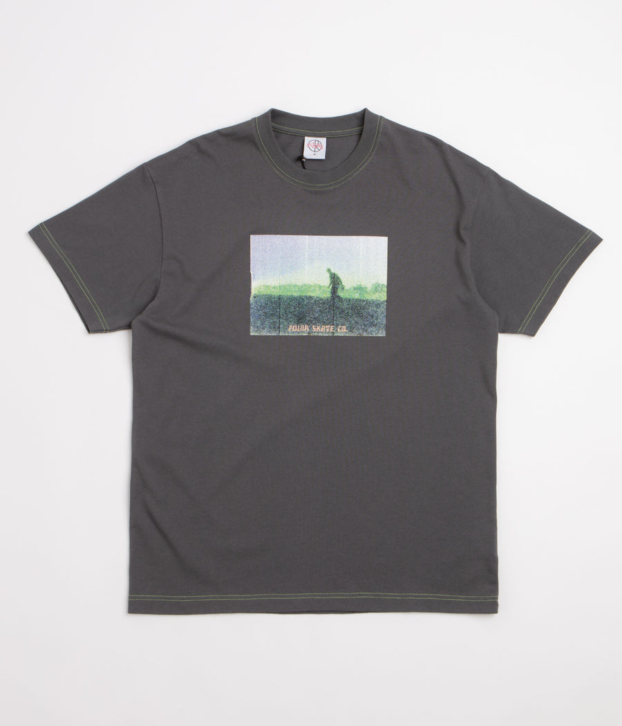 Polar Beach Walk Contrast T-Shirt - Graphite / Green