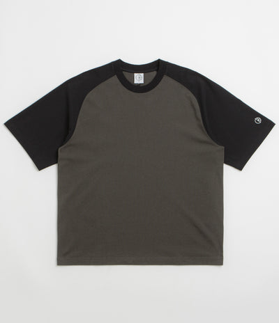 Polar Doe T-Shirt in Dirty Black and Black
