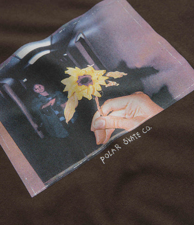 Polar Flower T-Shirt in Chocolate
