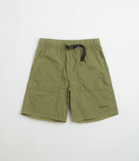 Polar Hike Shorts in Army Green