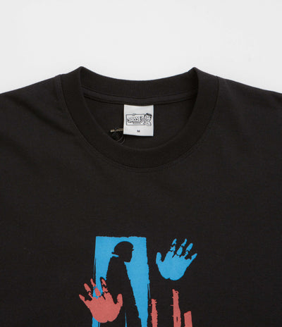 Polar Sitting Hands T-Shirt in Black
