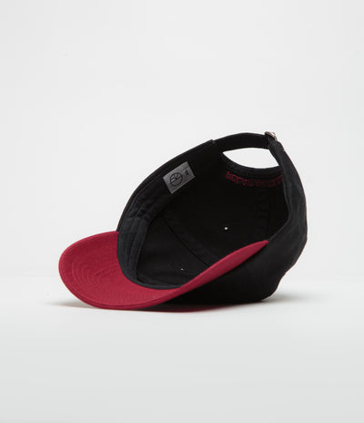 Polar Stroke Logo Sami Cap in Black and Redcurrant