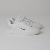 Nike SB Nyjah 4 Shoes in White and Black and White - Black thumbnail