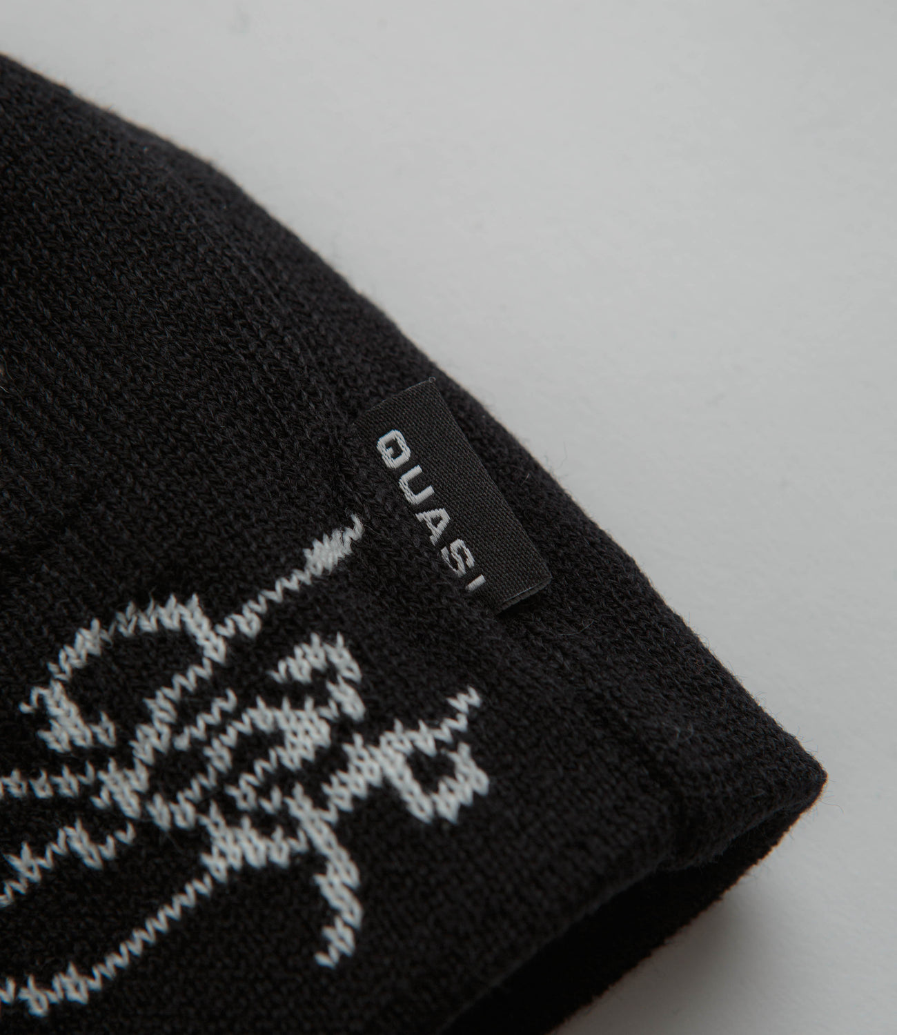 Quasi Lascaux Beanie - Black | Flatspot