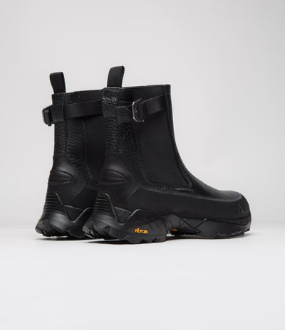 ROA Chelsea Boots in Black and Black