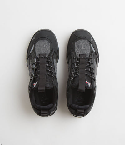 ROA Lhakpa Shoes in Black