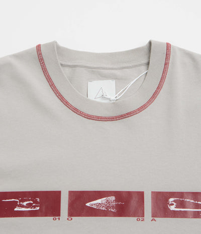 ROA Sticks Stitch T-Shirt - Light Grey
