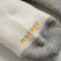 RoToTo Multi Oldschool Socks in Navy and Red thumbnail