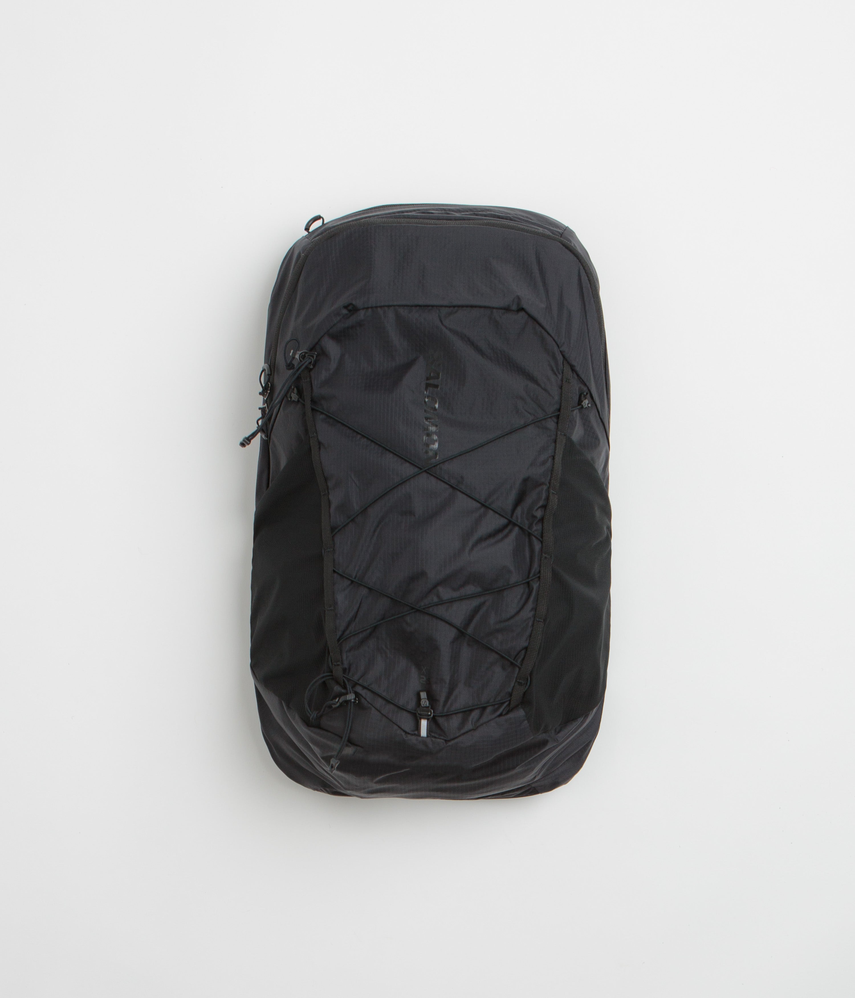 Salomon XT 25L Pack in Black