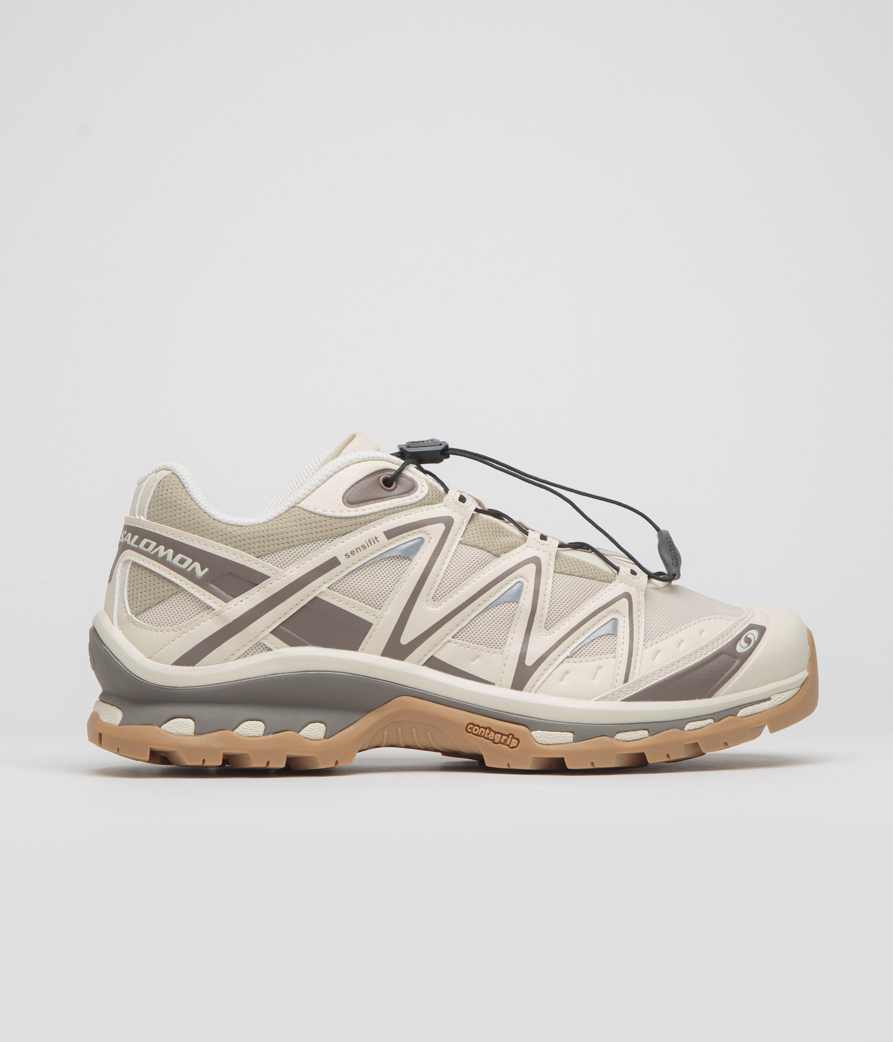 Salomon XT-Quest Shoes in Almond Milk and Falcon / White Pepper