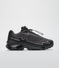 Salomon XT-Slate Shoes in Black and Asphalt / Silver
