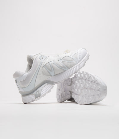Salomon XT-Whisper Shoes in White and Lunar Rock / Silver
