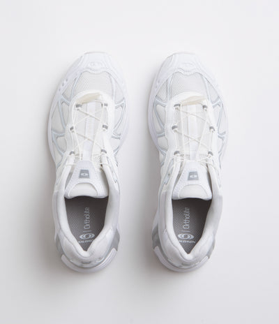 Salomon XT-Whisper Shoes in White and Lunar Rock / Silver