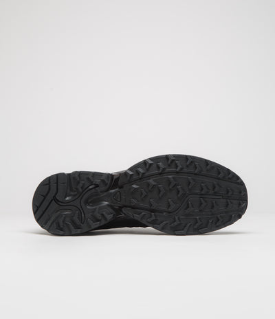 Salomon XT-Whisper Void Shoes in Black and Black / Silver Metallic X
