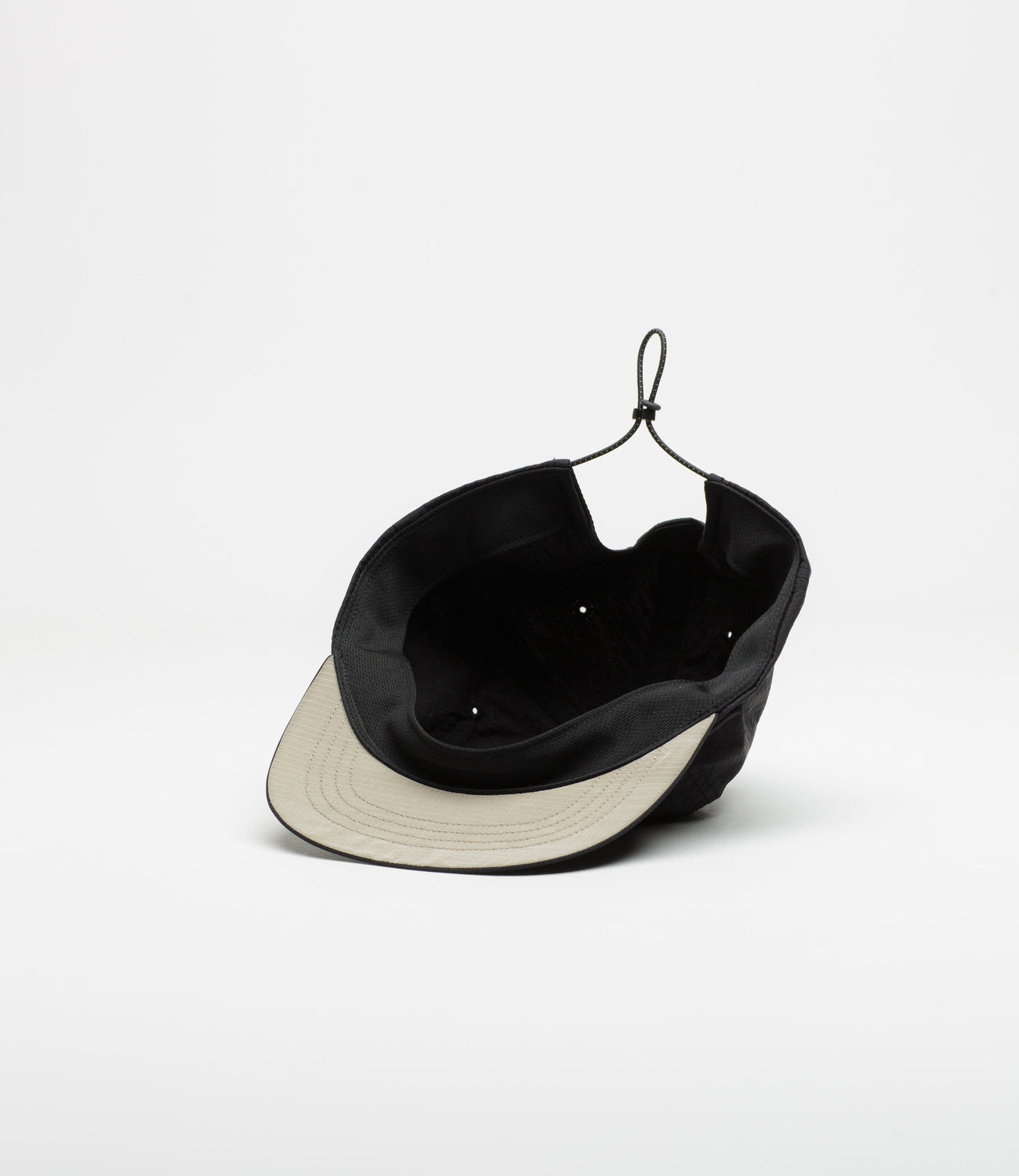 Satisfy FliteSilk Pinch Cap - Black | flatspot