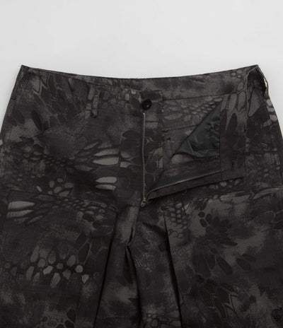 Sexhippies Air Man Pants in Kryptek Night Camo