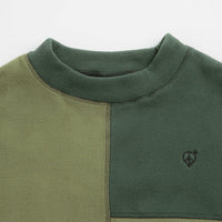 Sexhippies Box Fleece Crewneck Sweatshirt in Forest and Olive thumbnail